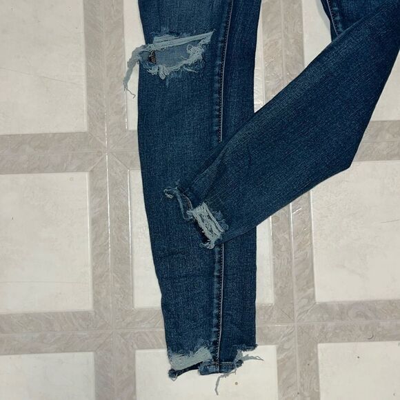 AMERICAN EAGLE SIZE 4 NE(X)T LEVEL STRETCH HI-RISE DISTRESSED JEGGING CROP - Picture 6 of 9